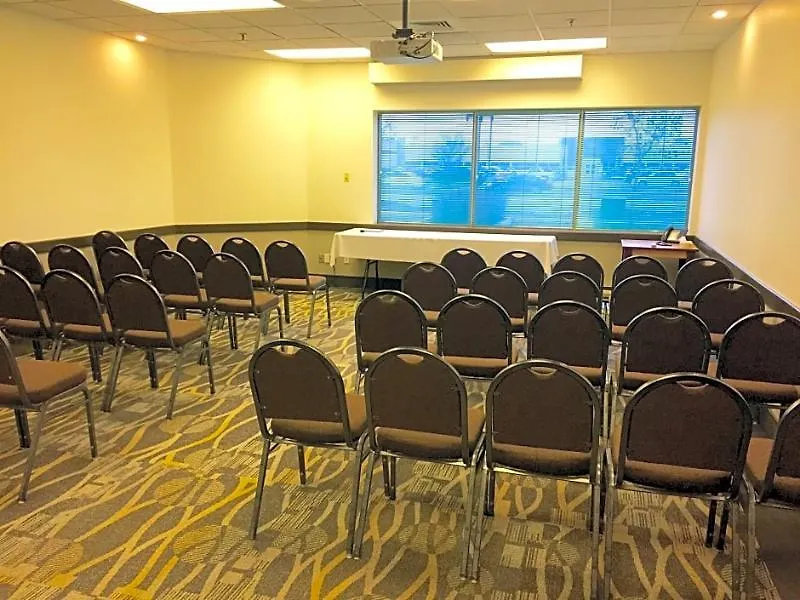 Canad Inns Destination Centre Transcona Winnipeg Hotel